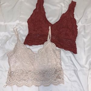 Lace crop tops